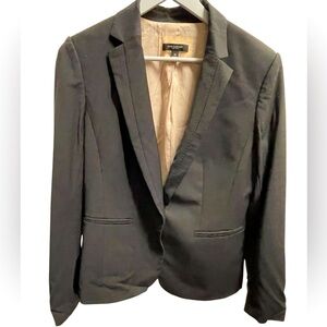 🖤🖤Gorgeous ANN TAYLOR Black wool Blazer size 10.  Beautiful details with stretch